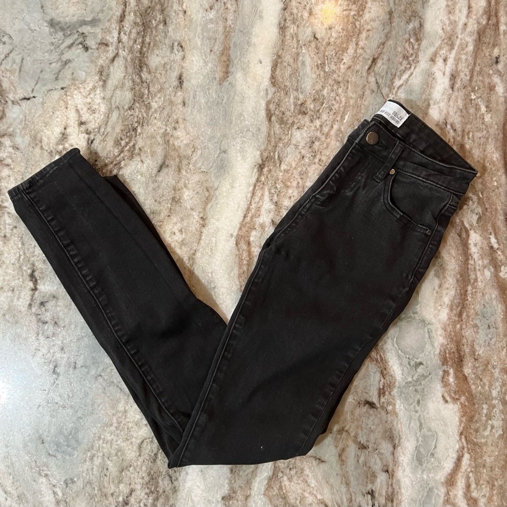 Plain black jeans. Size 00-0 high rise